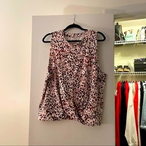 OLD NAVY 🦩🍨 | Breathe ON twist-hem cropped tank top for women